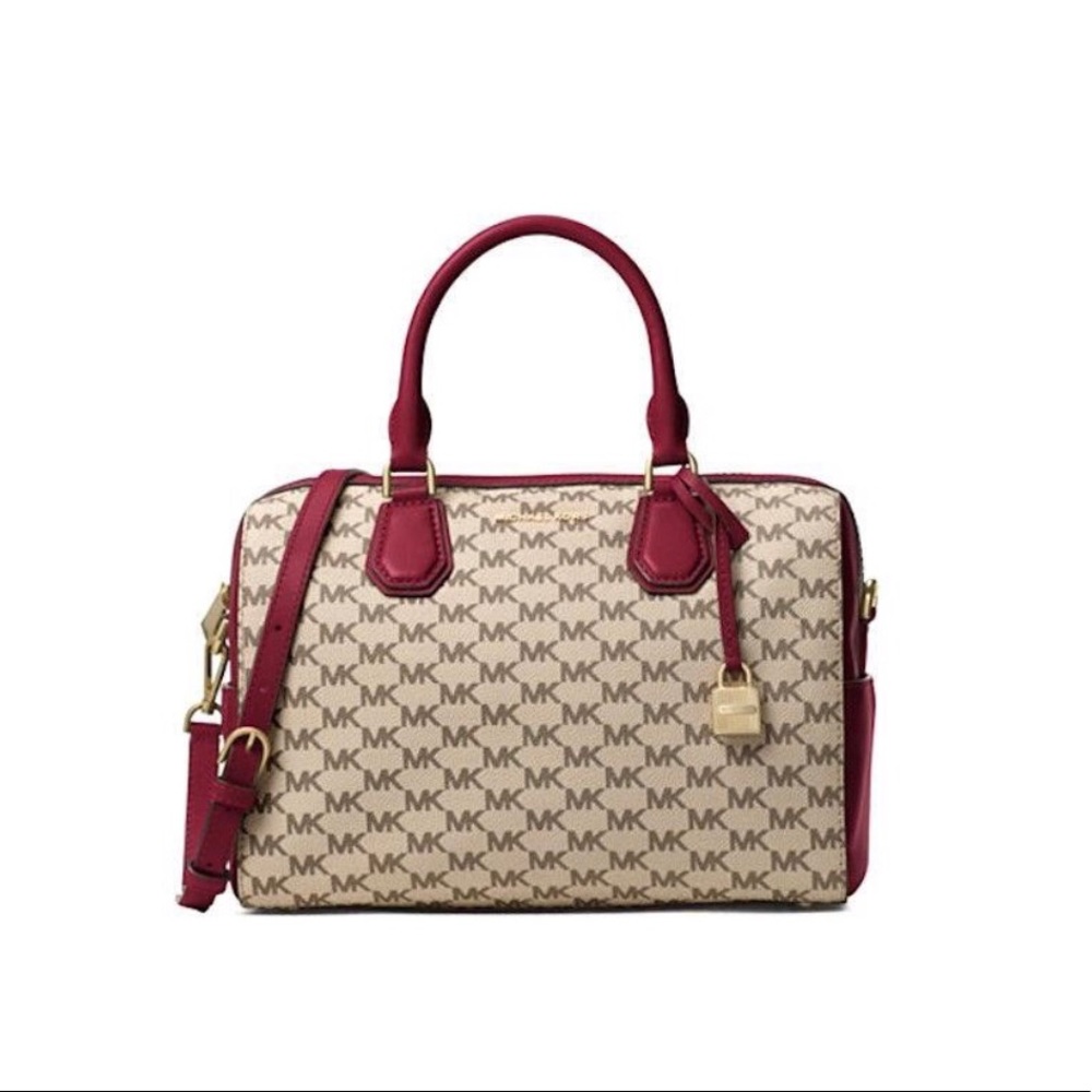 MICHAEL KORS MERCER  CHERRY SIGNATURE DUFFLE BAG